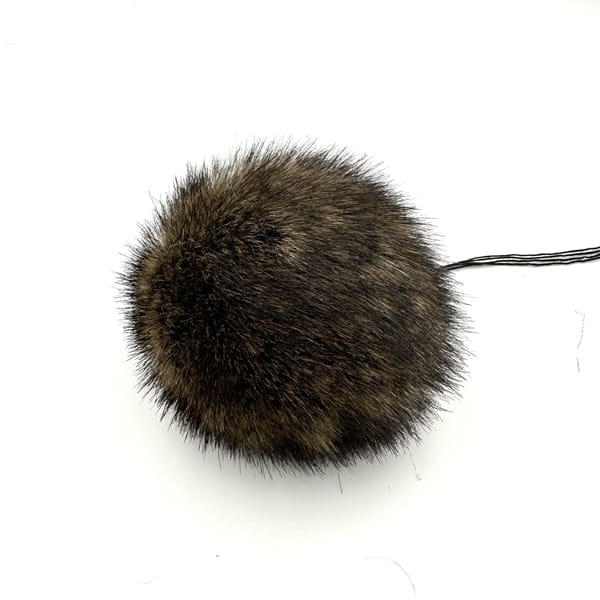 Pompon z futerka / 8 cm / brązowo-czarny