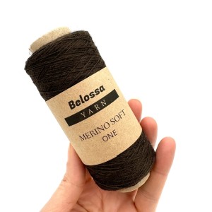 Merino Soft One - 06 gorzka czekolada - Belossa Yarn - 100% merino