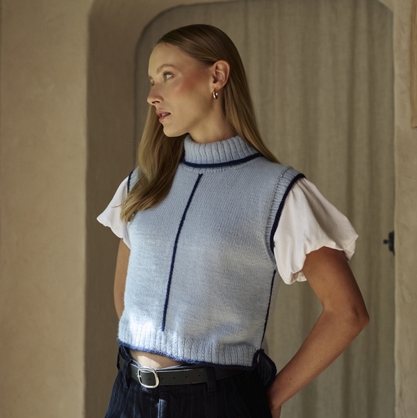 AVELIA_vest.jpg